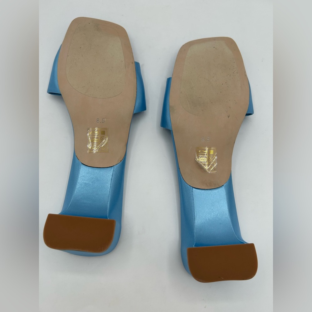 Jeffrey Campbell Women's Low Key Slip On Kitten Heels Sandals Blue Satin 8.5 - Picture 10 of 11